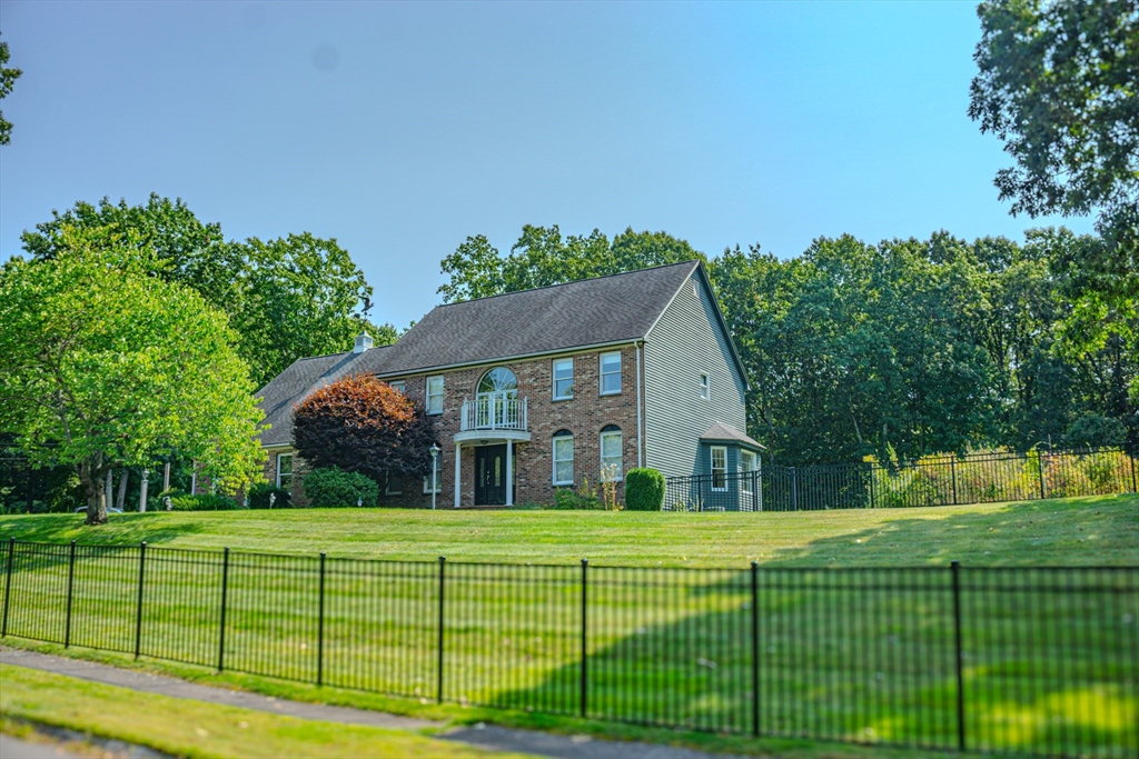 80 Jefferson Road Franklin, MA 02038 - Photo 1 of 41 Gallery Image 1
