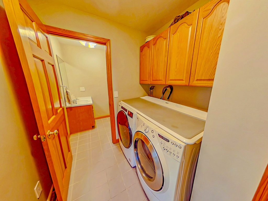 80 Jefferson Road Franklin, MA 02038 - Photo 16 of 41 Gallery Image 16