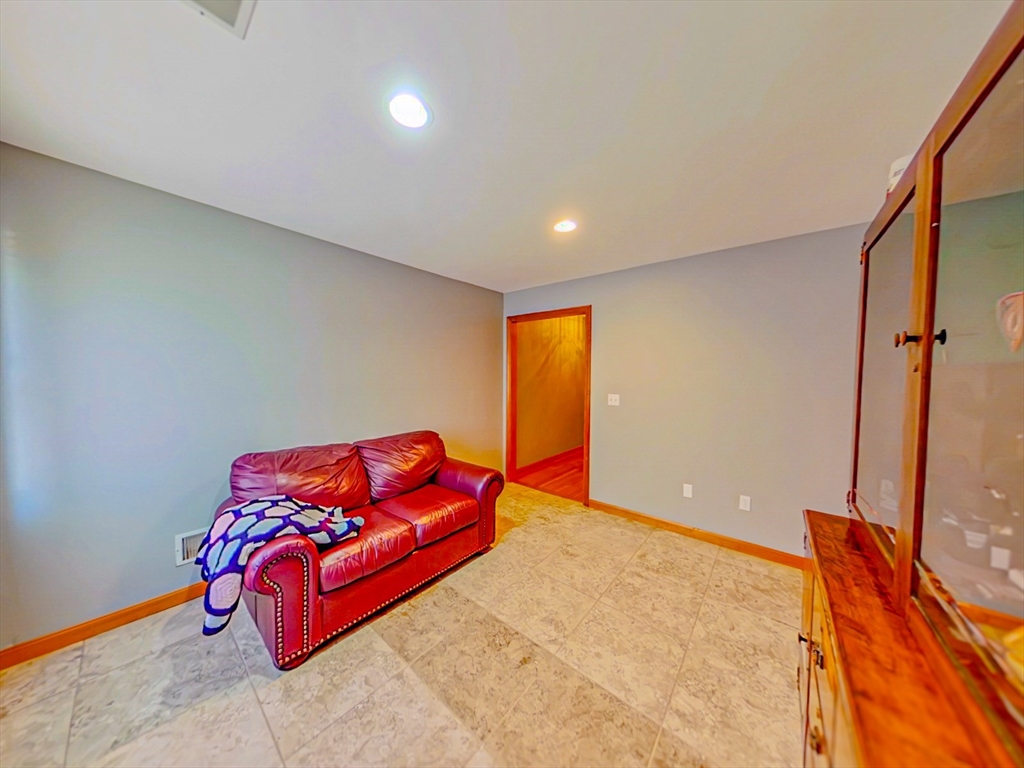 80 Jefferson Road Franklin, MA 02038 - Photo 27 of 41 Gallery Image 27