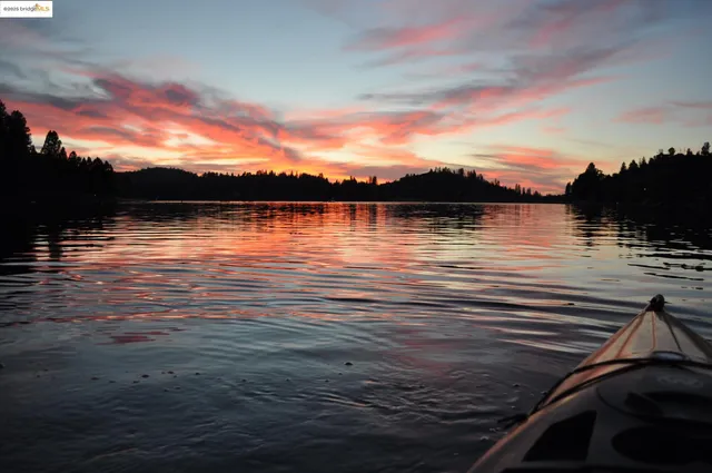 $575,000 | 20029 Upper Skyridge Drive, Groveland, CA 95321