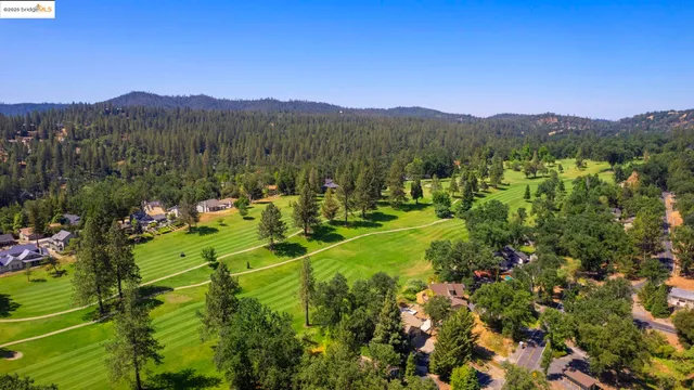 $575,000 | 20029 Upper Skyridge Drive, Groveland, CA 95321
