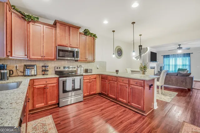 $320,000 | 1991 Bridgewater Pass, Hampton, GA 30228