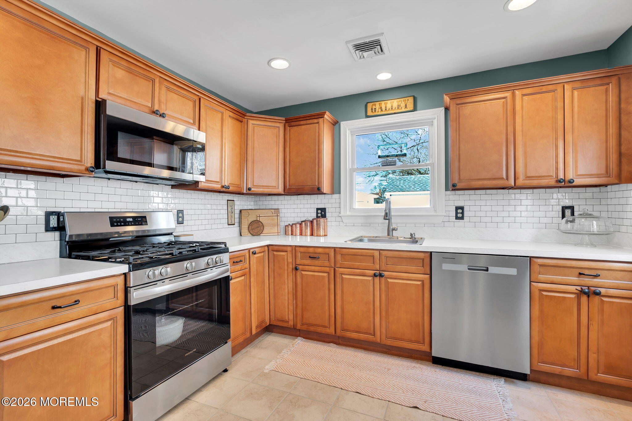 36 Bay Way Brick, NJ 08723 - Photo 17 of 40 24-web-or-mls-DSC03728