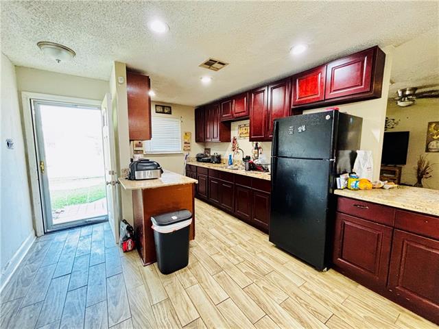 147 Prairie View Court Westwego, LA 70094 - Photo 2 of 15