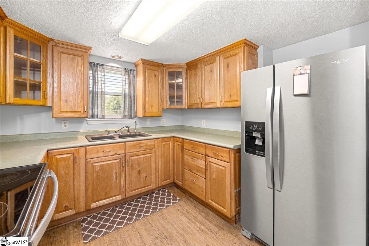 2054 Ireland Road Easley, SC 29640 - Photo 6 of 27