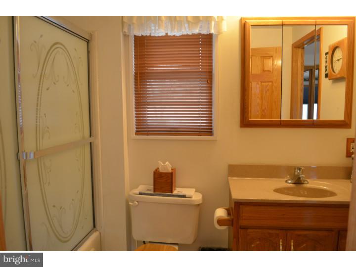 224 Kenmark Road Newark, DE 19713 - Photo 15 of 22 Master Bathroom