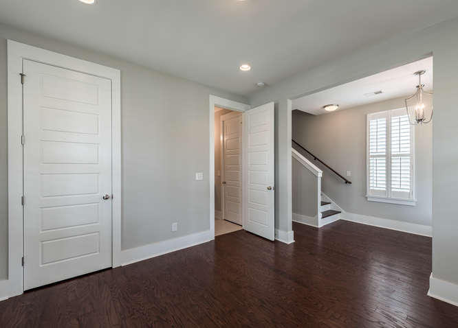 1527 Old Rivers Gate Road Mount Pleasant, SC 29466 - Photo 11 of 25 1527 Old Rivers Gate Road-small-011-34-D
