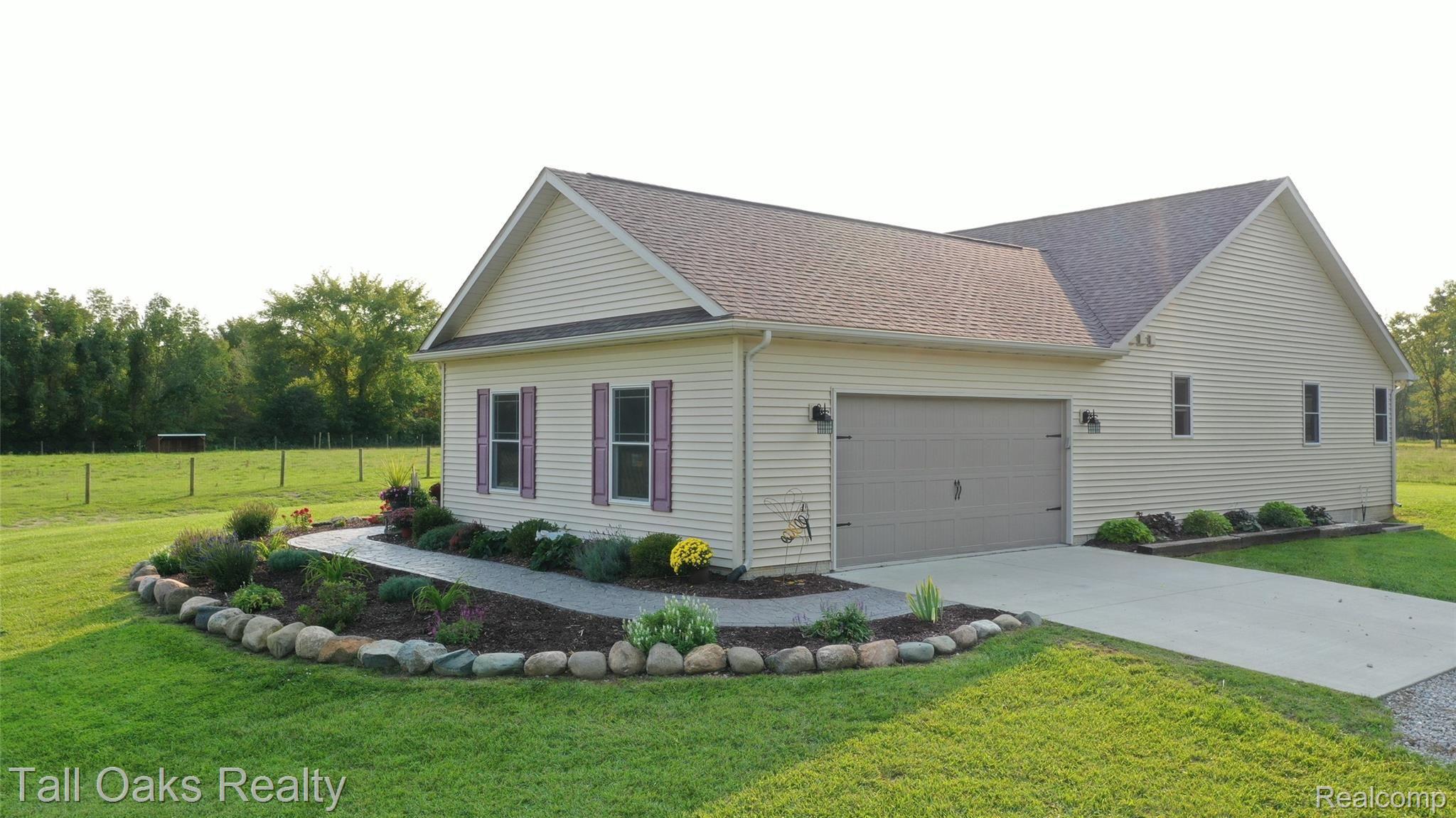 7012 Gale Road Grand Blanc, MI 48439 - Photo 35 of 82 drone-58.JPG