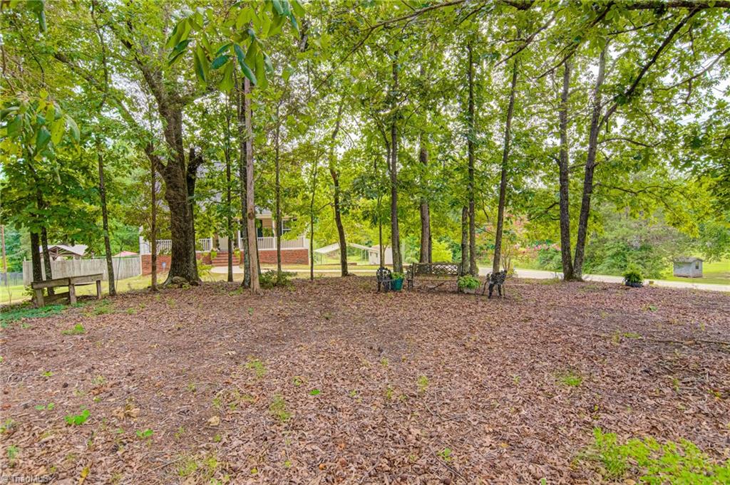 4251 Enterprise Road Lexington, NC 27295 - Photo 4 of 46 Gallery Image 4