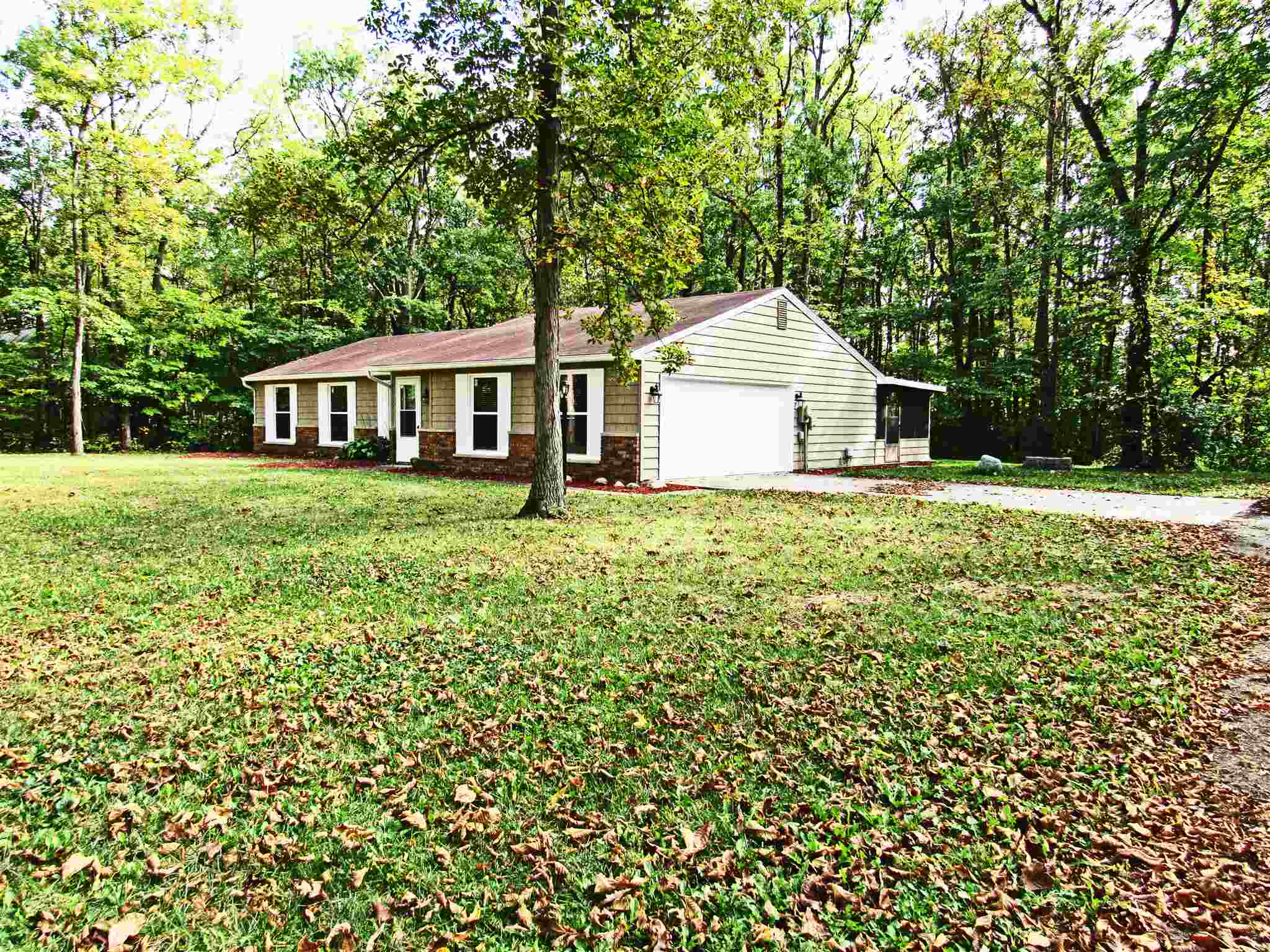 1320 Pion Road Fort Wayne, IN 46845 - Photo 28 of 33