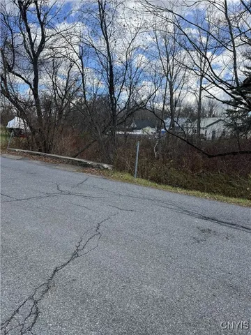 $25,900 | 2nd Avenue, Mayfield, NY 12117