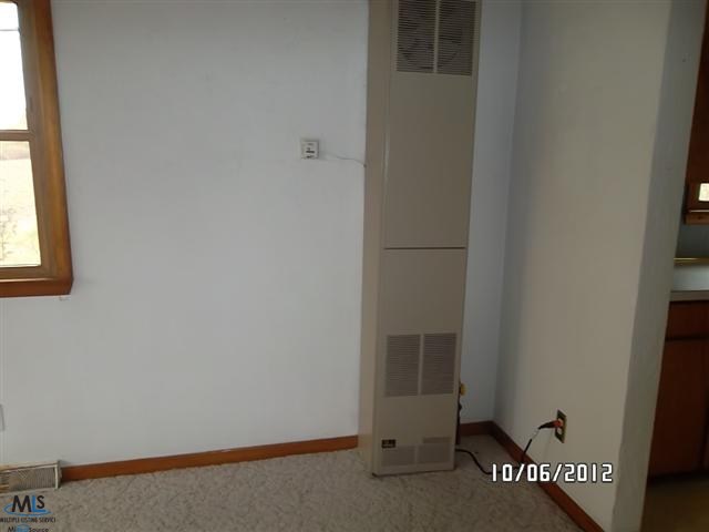 2635 Kinney Road Memphis, MI 48041 - Photo 4 of 12 31124290-3.JPG