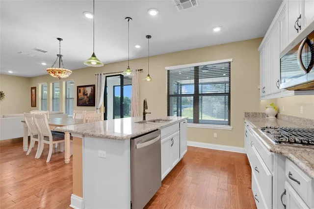 $825,000 | 8337 Vivaro Isle Way, Windermere, FL 34786