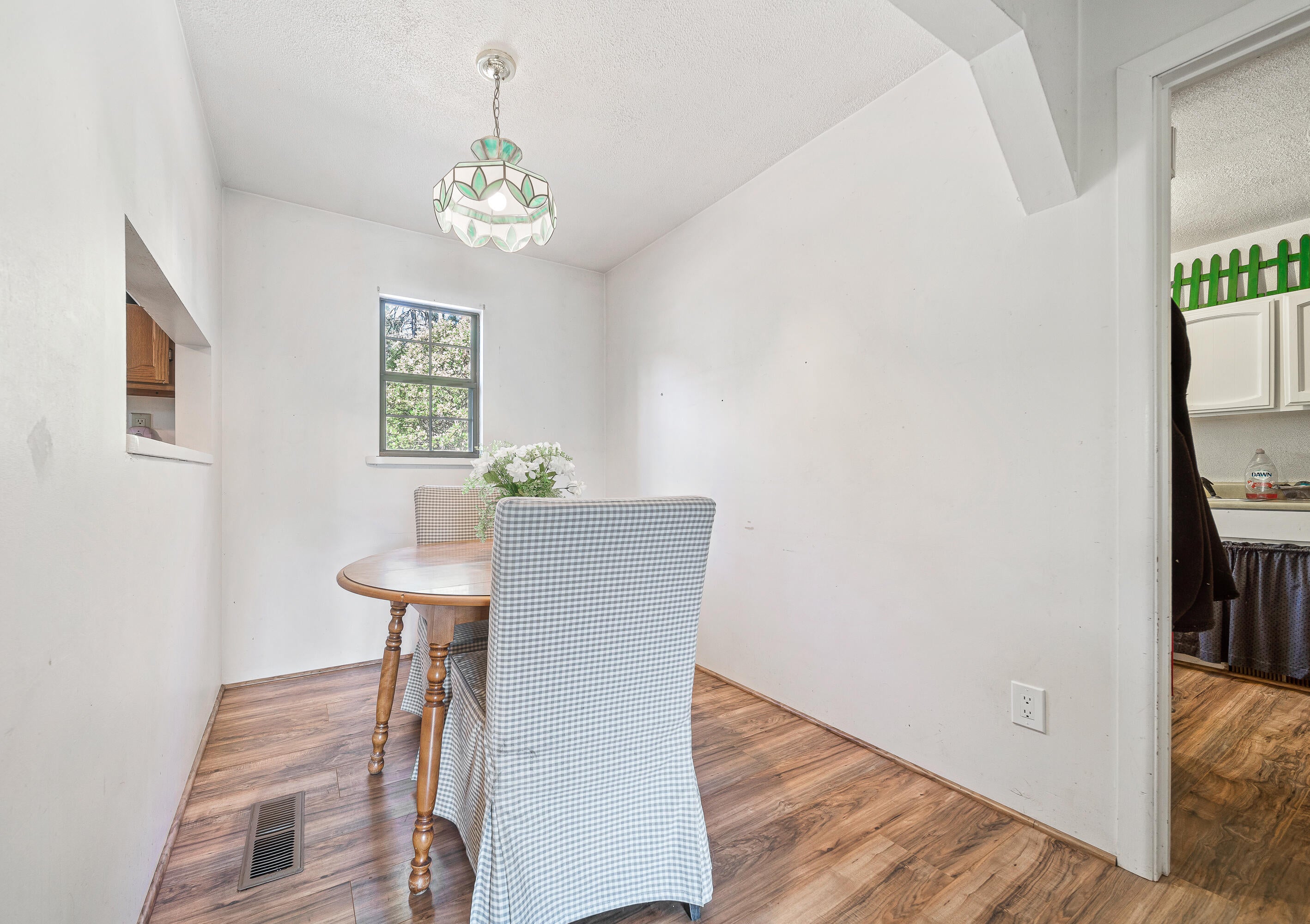 2666-2670 Little Applegate Road Jacksonville, OR 97530 - Photo 44 of 72 42
