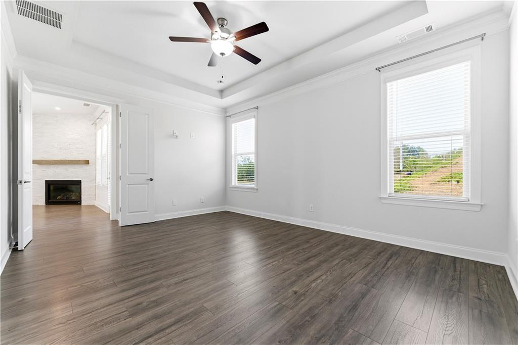 2025 Abbey Road Roswell, GA 30076 - Photo 15 of 33