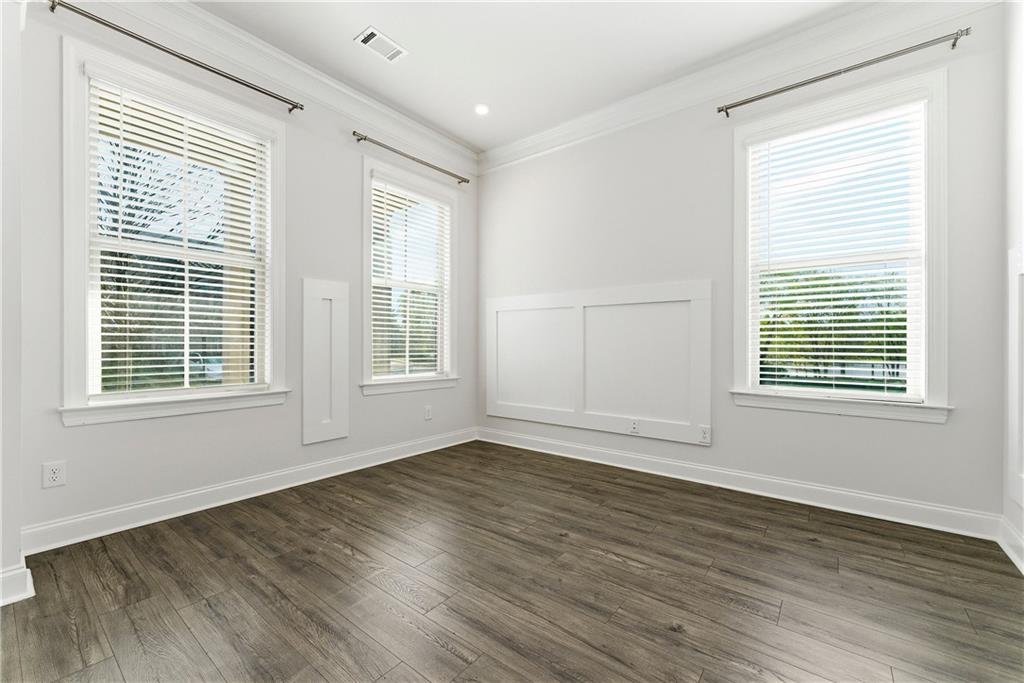 2025 Abbey Road Roswell, GA 30076 - Photo 17 of 33