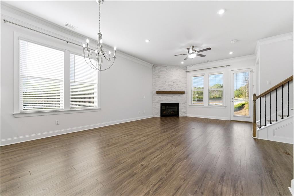 2025 Abbey Road Roswell, GA 30076 - Photo 4 of 33