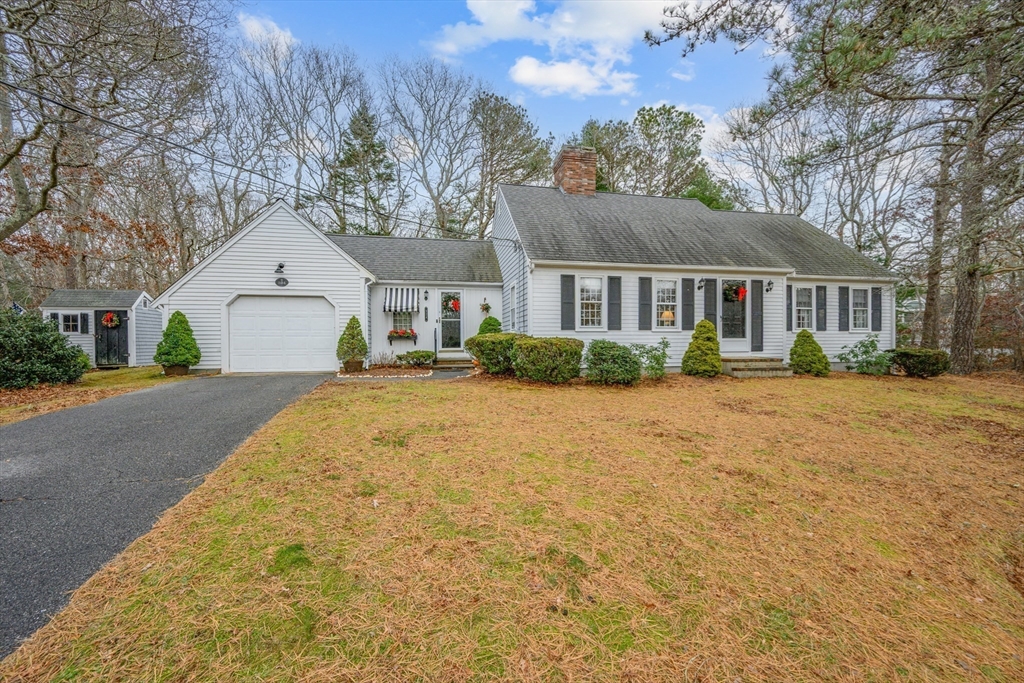 324 Patriot Way Centerville, MA 02632 - Photo 2 of 39