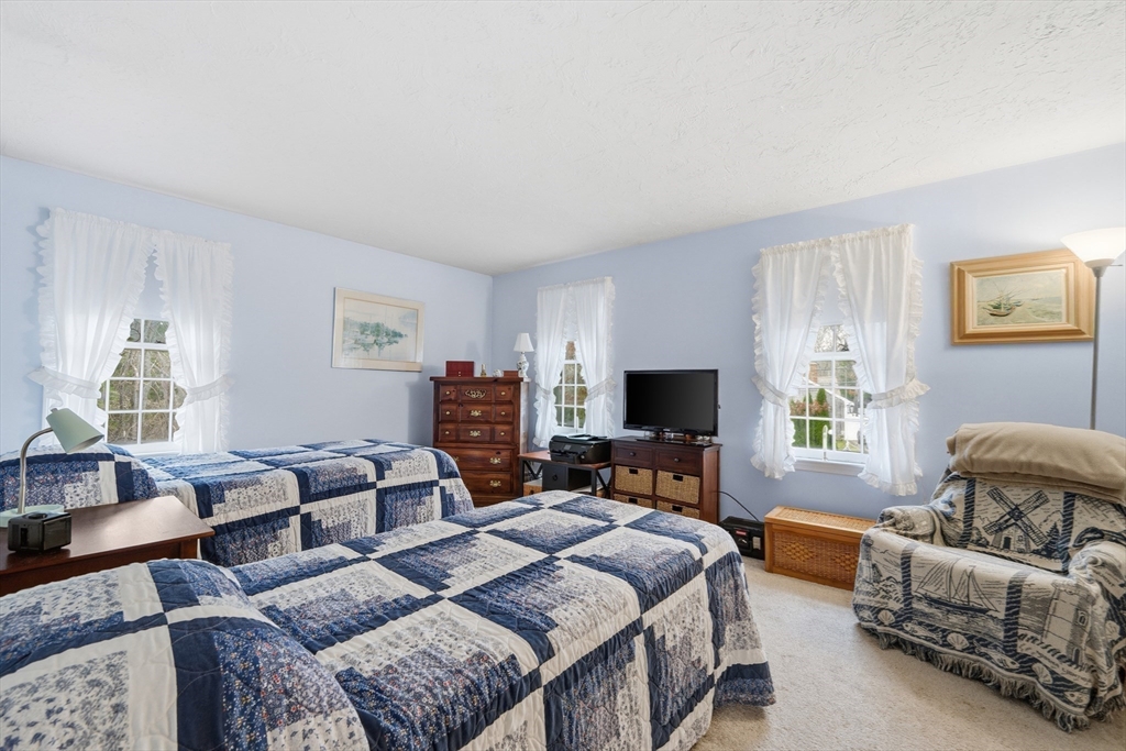 324 Patriot Way Centerville, MA 02632 - Photo 31 of 39