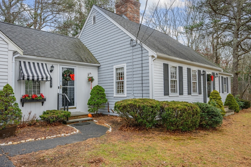 324 Patriot Way Centerville, MA 02632 - Photo 10 of 39