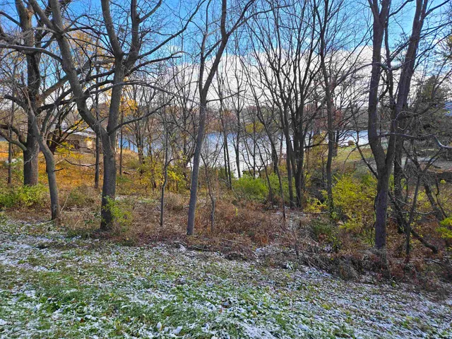 $200,000 | 1-a55 Raindance Court, Apple River, IL 61001