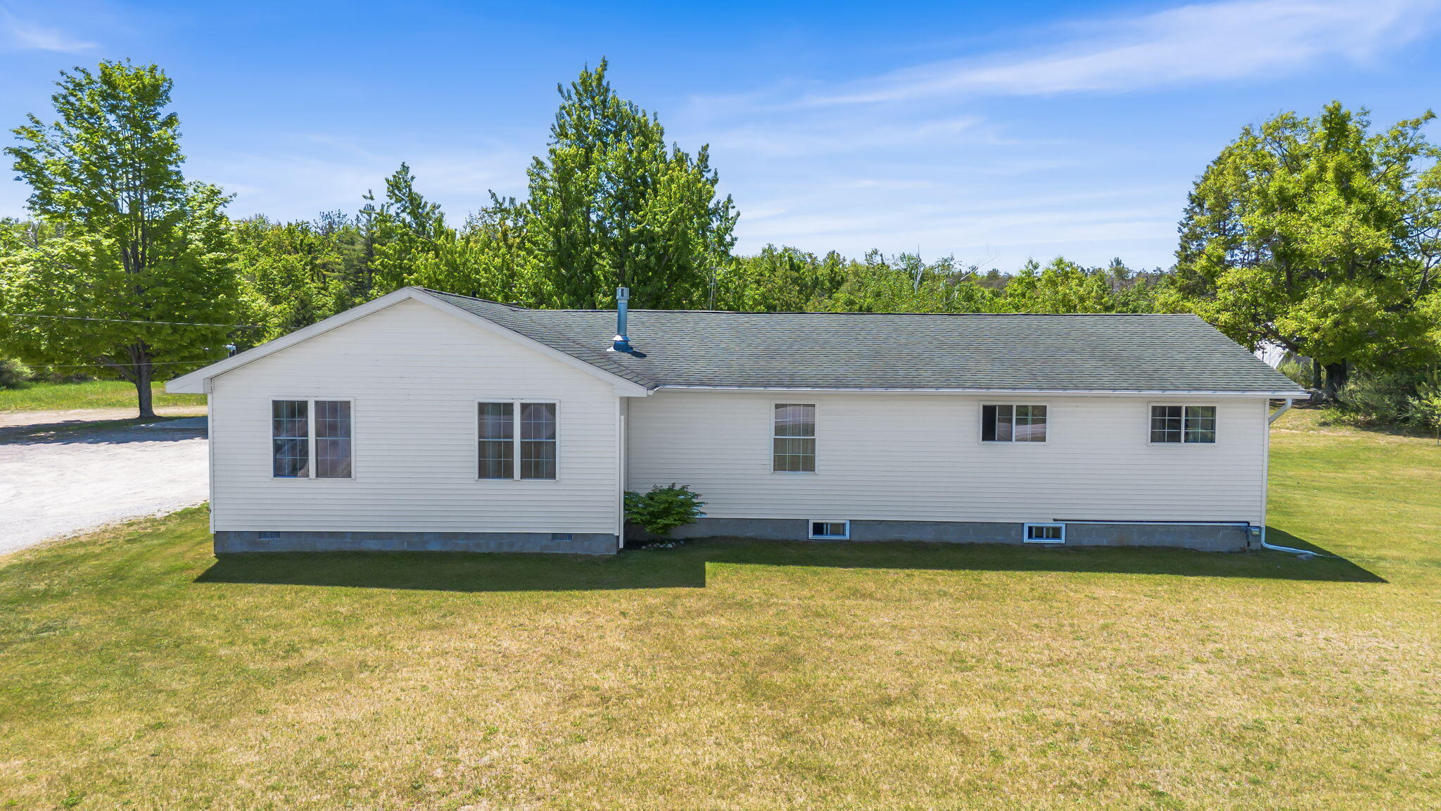 5159 South River Road Cheboygan, MI 49721 - Photo 5 of 44 3-web-or-mls-DJI_0506