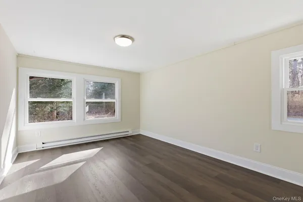 $2,500 | 288 Pine Hill Road, Pleasant Valley, NY 12569