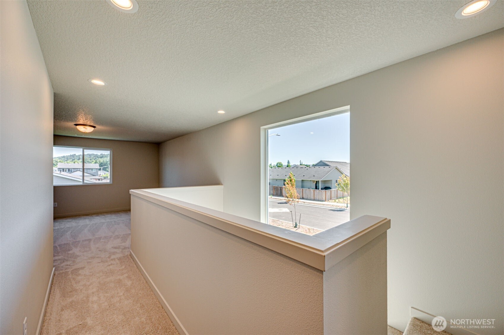 2002 Henderson Way Longview, WA 98632 - Photo 13 of 40