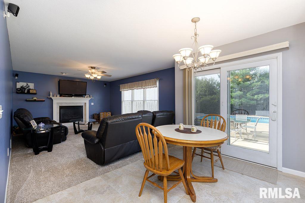 2091 Ashford Road Bettendorf, IA 52722 - Photo 11 of 21 Gallery Image 11