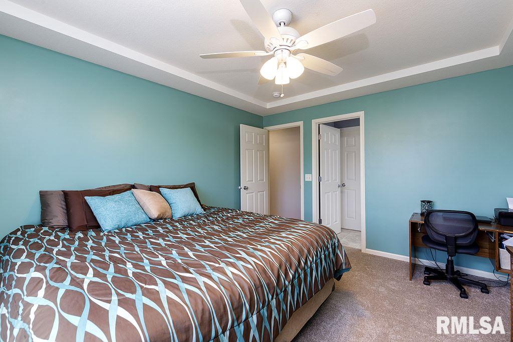 2091 Ashford Road Bettendorf, IA 52722 - Photo 14 of 21 Gallery Image 14