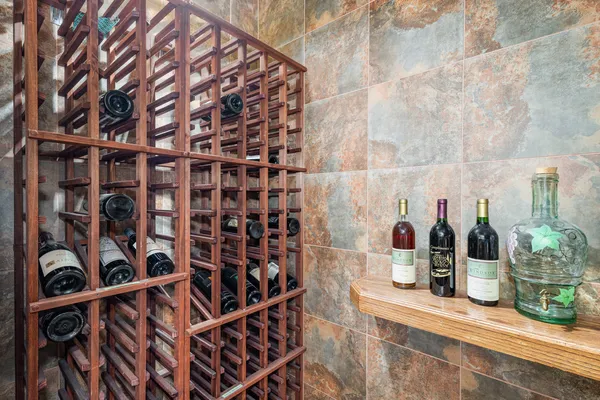 $899,900 | 504 Reserve Court, Joliet, IL 60431