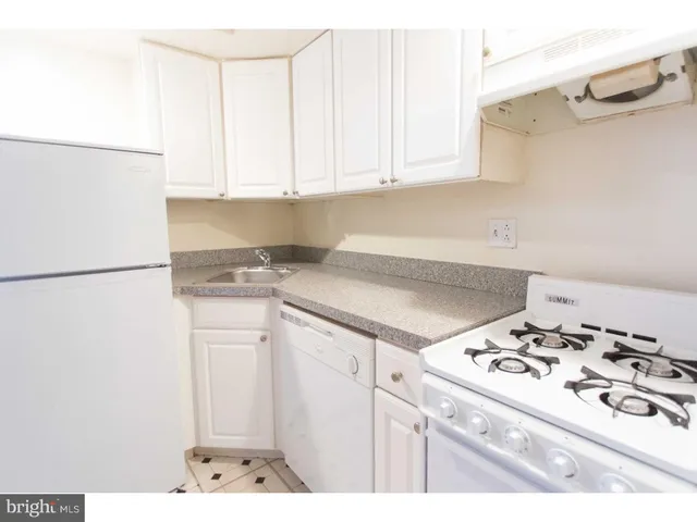 $1,790 | 901 Clinton Street, Unit 7, Philadelphia, PA 19107
