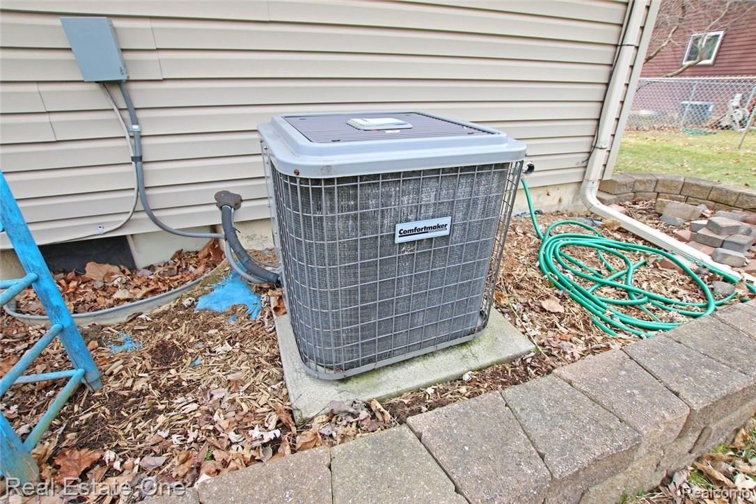 371 South Baldwin Road Oxford, MI 48371 - Photo 51 of 51 53) AC Unit.jpg