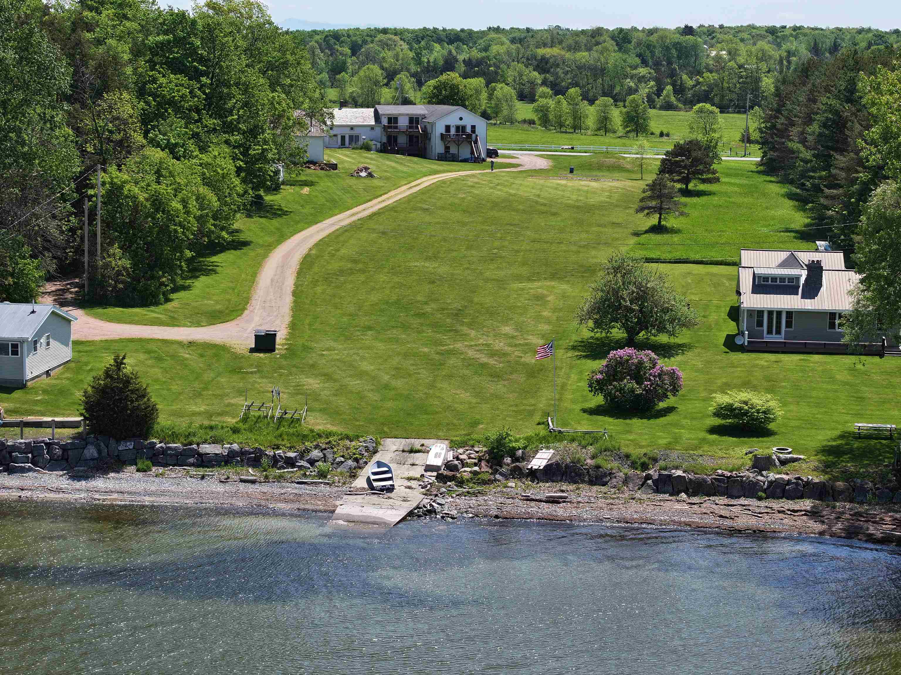 329 West Shore Road South Hero, VT 05486 - Photo 8 of 54 Gallery Image 8