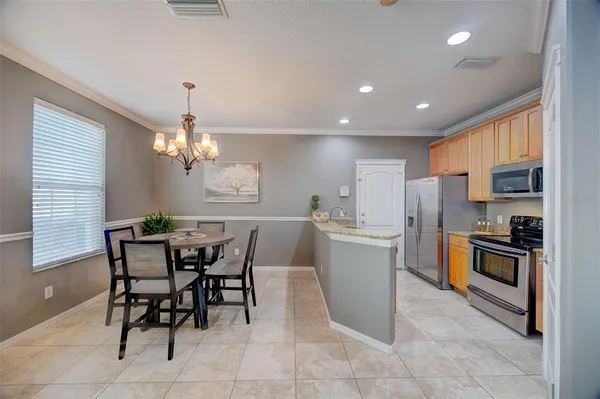 $289,900 | 6020 Fishhawk Crossing Boulevard, Lithia, FL 33547