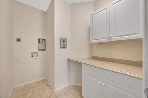 $289,900 | 6020 Fishhawk Crossing Boulevard, Lithia, FL 33547