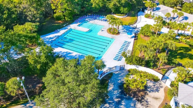 $299,900 | 6020 Fishhawk Crossing Boulevard, Lithia, FL 33547