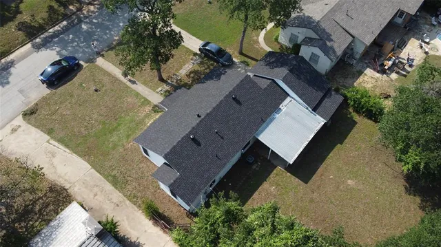 $1,600 | 2104 Kings Avenue, Haltom City, TX 76117