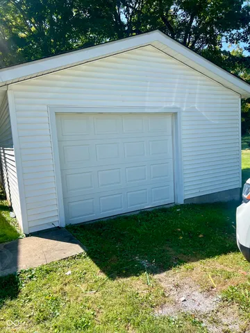 $119,900 | 106 West Lucas Street, Hillsboro, IN 47949