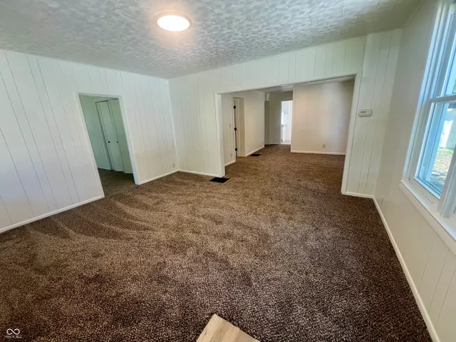 $119,900 | 106 West Lucas Street, Hillsboro, IN 47949