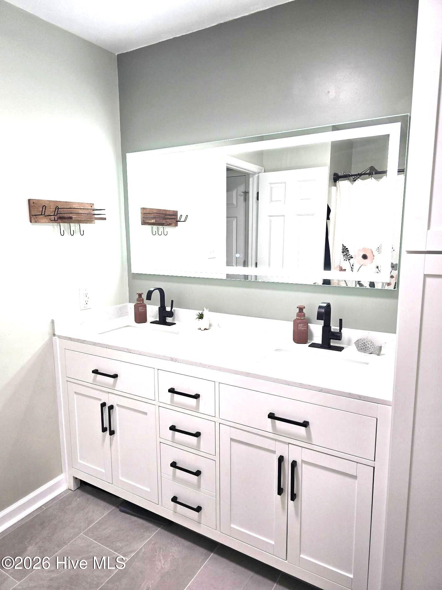 219 Loren Road Hubert, NC 28539 - Photo 12 of 39 Master Bathroom