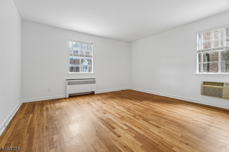 28A Troy Drive Springfield, NJ 07081 - Photo 20 of 22 Gallery Image 20