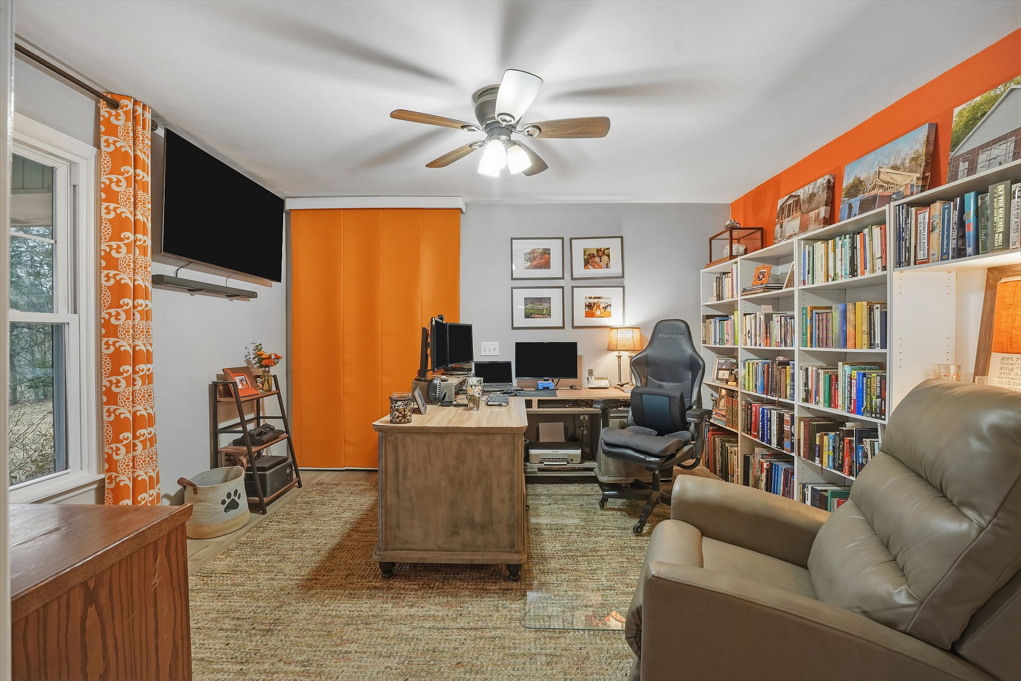 811 Hogans Branch Road Hendersonville, TN 37075 - Photo 11 of 34 a living room with furniture workspace and a window