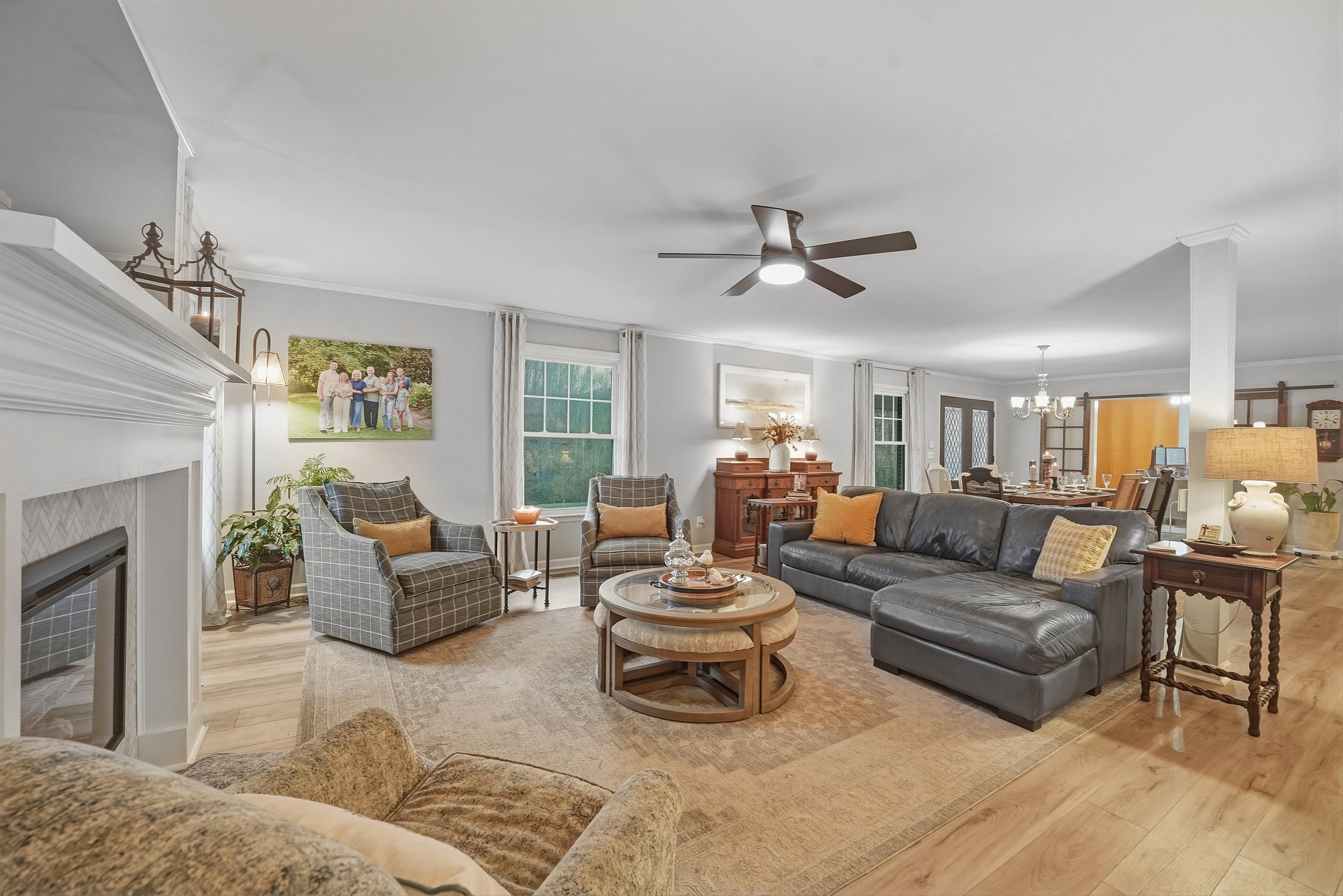 811 Hogans Branch Road Hendersonville, TN 37075 - Photo 9 of 34 a living room with furniture and a fireplace