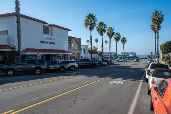 $2,295,000 | 4741 Point Loma Avenue, San Diego, CA 92107