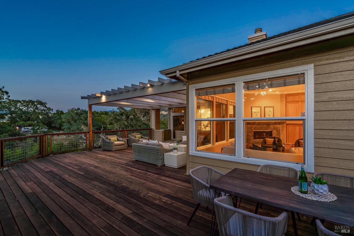 4548 Fable Court Santa Rosa, CA 95404 - Photo 4 of 55