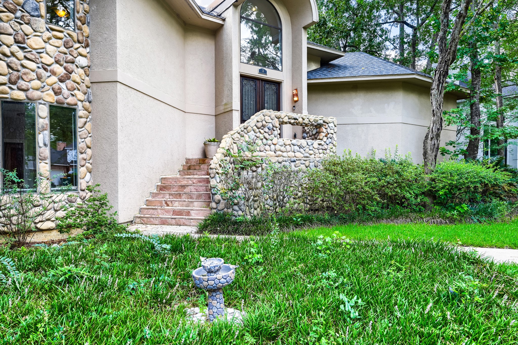 3 Hillside View Place Spring, TX 77381 - Photo 4 of 33