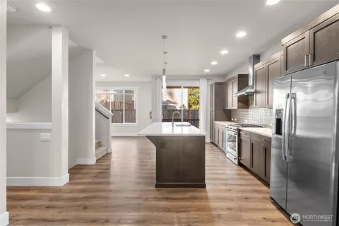 $1,049,999 | 23205 89th Avenue West, Unit 8, Edmonds, WA 98026