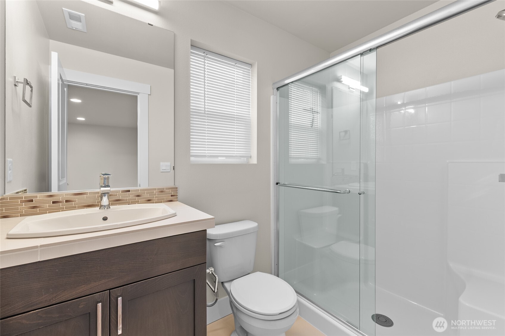 23205 89th Avenue West, Unit 8 Edmonds, WA 98026 - Photo 31 of 40