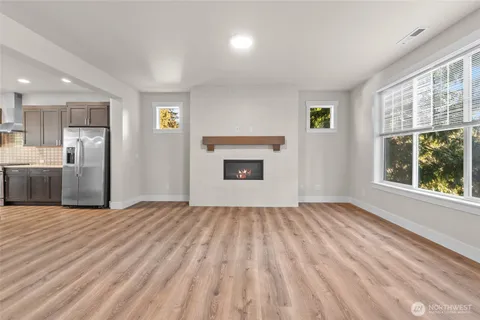 $1,049,999 | 23205 89th Avenue West, Unit 8, Edmonds, WA 98026